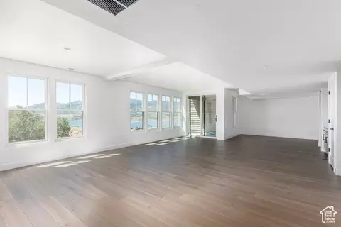 Living - 678 E Silver Hill Loop #93, Hideout, UT 84036 photo 5 of 6