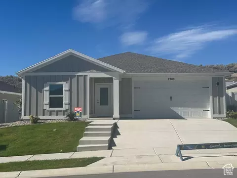 7263 Bald Eagle Way N, Eagle Mountain, UT 84005