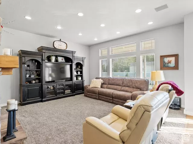 Living - 760 N 680 E, Tremonton, UT 84337 photo 3 of 4