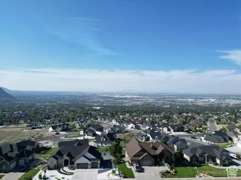 View/Area - 822 E Mountain Rd, North Ogden, UT 84414 photo 1 of 6