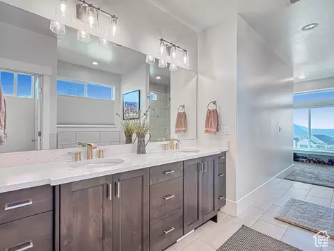 Bath - 822 E Mountain Rd, North Ogden, UT 84414 photo 1 of 8