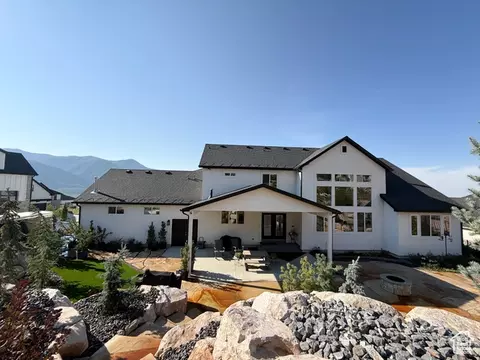 Exterior - 822 E Mountain Rd, North Ogden, UT 84414 photo 8 of 14