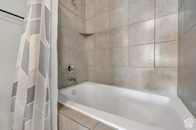 Bath - 1583 N 400 W #103, Logan, UT 84341 photo 5 of 5