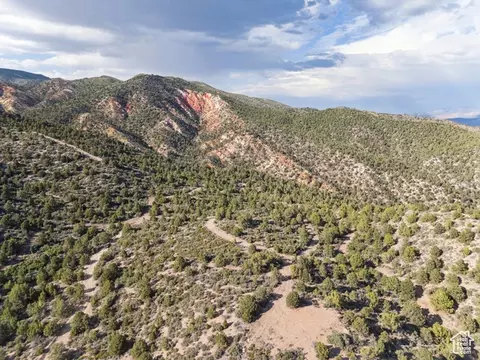 Undisclosed, New Harmony, UT 84757 photo 10
