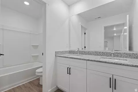 Bath - 7075 Three Warriors Way N, Eagle Mountain, UT 84005 photo 2 of 4