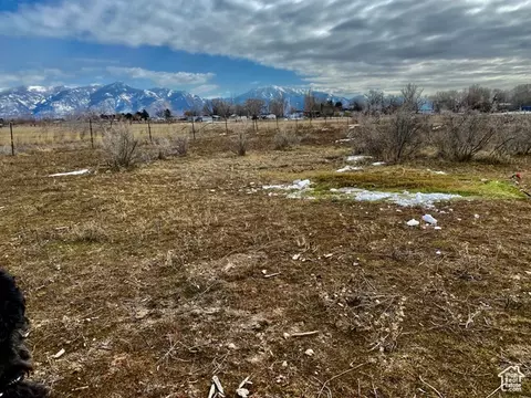 3158 W North Plain City Rd, Plain City, UT 84404