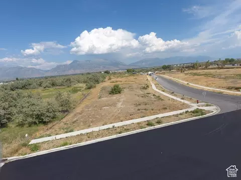 242 E Thrive Dr #6, Saratoga Springs, UT 84045