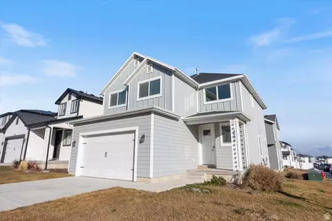 Exterior - 4695 E Breezy Patch Rd, Eagle Mountain, UT 84005 photo 4 of 5