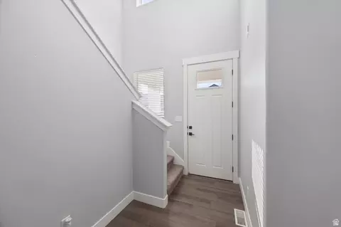 Entry Way - 4695 E Breezy Patch Rd, Eagle Mountain, UT 84005 photo 5 of 6