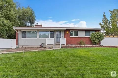 3544 W Meadowbrook Dr, West Valley City, UT 84119