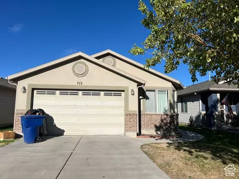 715 N Leeds Ct, North Salt Lake, UT 84054