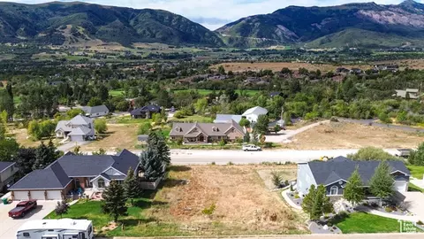 4133 N Wolf Ridge Cir #10, Eden, UT 84310
