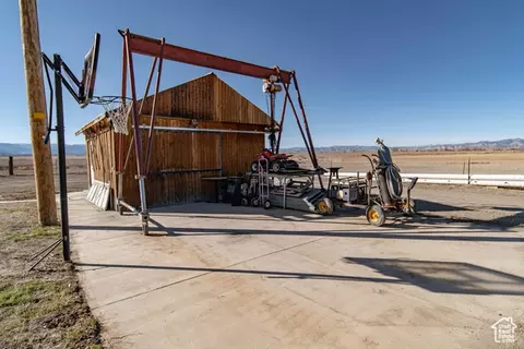 Exterior - 4065 N Upper Mill Rd, Elmo, UT 84521 photo 3 of 8