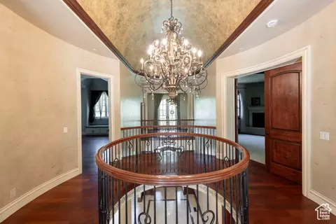 Entry Way - 2318 E Walker Ln, Holladay, UT 84117 photo 3 of 5