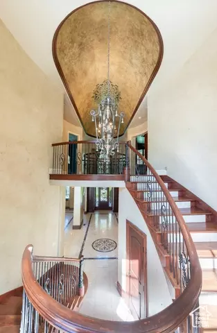 Entry Way - 2318 E Walker Ln, Holladay, UT 84117 photo 2 of 5