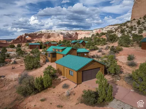 View/Area - 10 Pioneer Dr, Moab, UT 84532 photo 1 of 4