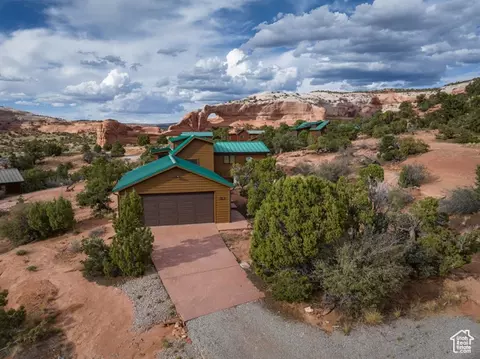10 Pioneer Dr, Moab, UT 84532