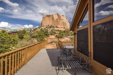 Exterior - 10 Pioneer Dr, Moab, UT 84532 photo 4 of 10