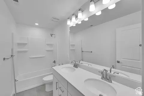 Bath - 3182 E Canyon Meadows Dr #212, Spanish Fork, UT 84660 photo 4 of 4