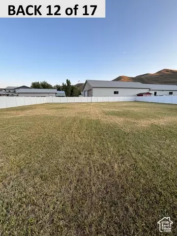 Exterior - 335 W Memorial Park Rd, Henefer, UT 84033 photo 8 of 9