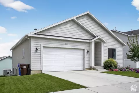 Exterior - 4673 E Golden Meadow Xing, Eagle Mountain, UT 84005 photo 2 of 4