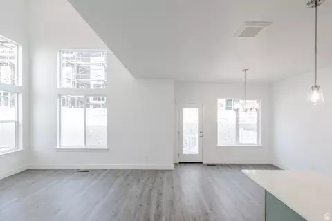 Living - 4769 S Olive Ave #411, Mapleton, UT 84664 photo 2 of 2