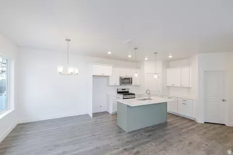 Kitchen - 4769 S Olive Ave #411, Mapleton, UT 84664 photo 1 of 4