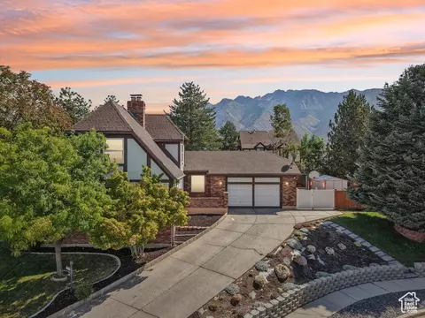 11343 S Clifford Cir E, Sandy, UT 84092