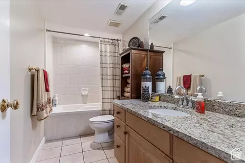 Bath - 2136 N 2800 E, Layton, UT 84040 photo 4 of 4