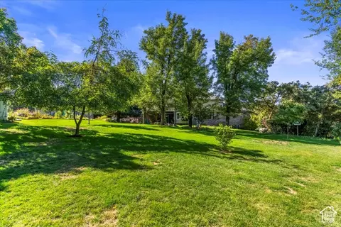 Exterior - 2136 N 2800 E, Layton, UT 84040 photo 8 of 13