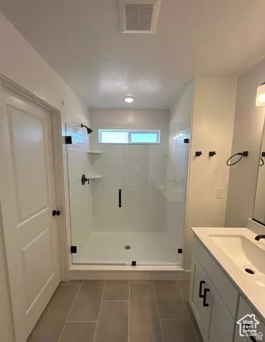Bath - 2720 W Aurora Ave, Mapleton, UT 84664 photo 1 of 1
