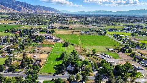 View/Area - 164 E 200 S, Hyde Park, UT 84318 photo 2 of 10