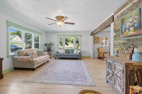 Living - 164 E 200 S, Hyde Park, UT 84318 photo 1 of 3