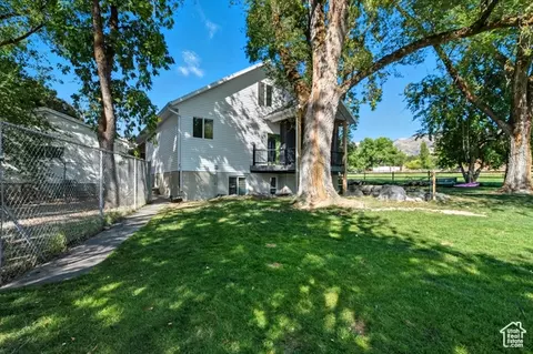 Exterior - 164 E 200 S, Hyde Park, UT 84318 photo 8 of 19