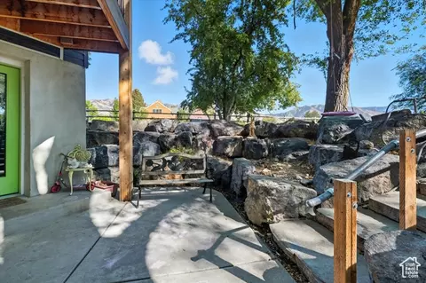 Exterior - 164 E 200 S, Hyde Park, UT 84318 photo 5 of 19