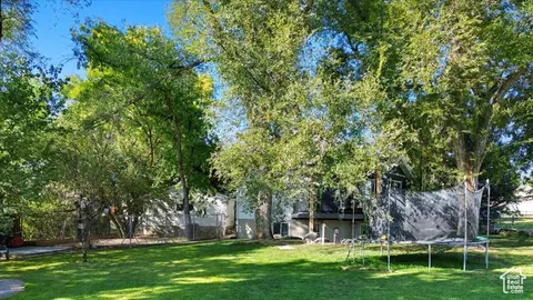 Exterior - 164 E 200 S, Hyde Park, UT 84318 photo 19 of 19