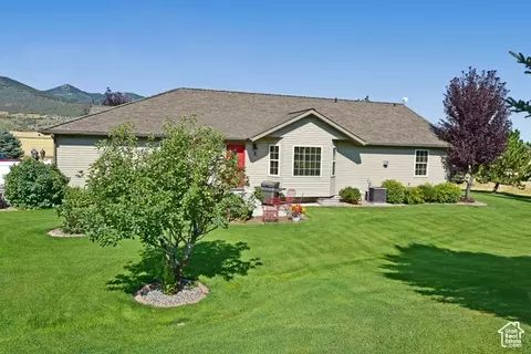 Exterior - 1500 Fish Creek Rd, Bancroft, ID 83217 photo 8 of 9