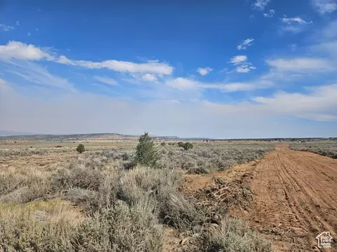 Undisclosed, Tabiona, UT 84072 photo 12