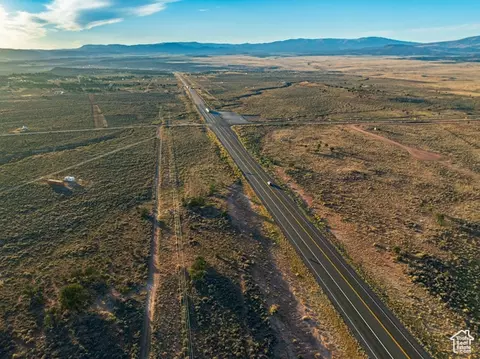 Undisclosed, Tabiona, UT 84072 photo 3