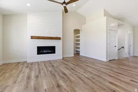 Living - 816 S 1100 E, Preston, ID 83263 photo 1 of 2