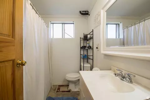 Bath - 1801 E 4500 S, Naples, UT 84078 photo 2 of 3