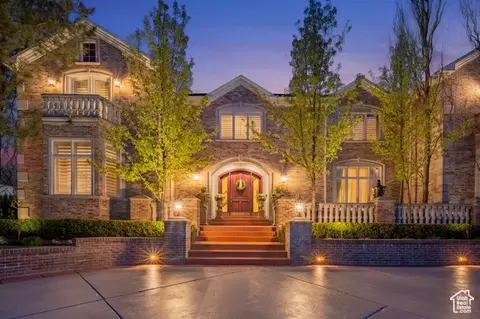 2428 E Field Rose Dr, Holladay, UT 84121