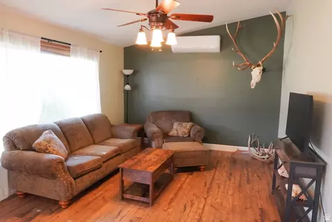 Living - 324 Stringtown Rd, Georgetown, ID 83239 photo 4 of 8