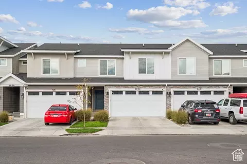 8604 W Beckville Dr, Magna, UT 84044