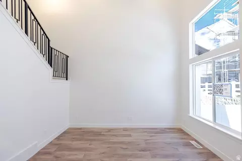 Living - 4809 S Olive Ave #417, Mapleton, UT 84664 photo 1 of 2