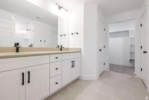 Bath - 4815 S Olive Ave #418, Mapleton, UT 84664 photo 1 of 2