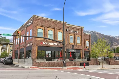 Exterior - 2240 E Laney Ave S #302, Holladay, UT 84117 photo 8 of 9