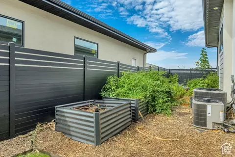 Exterior - 1366 N 750 E, Orem, UT 84097 photo 9 of 11