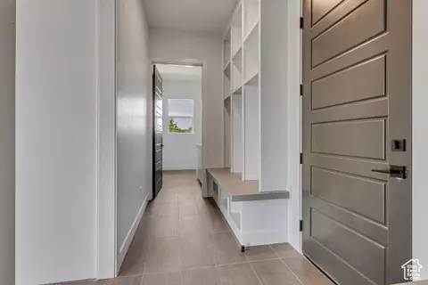 Entry Way - 733 E 1450 N #5, Orem, UT 84097 photo 1 of 1