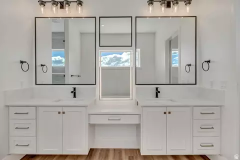 Bath - 713 E 1500 N #19, Orem, UT 84097 photo 2 of 7
